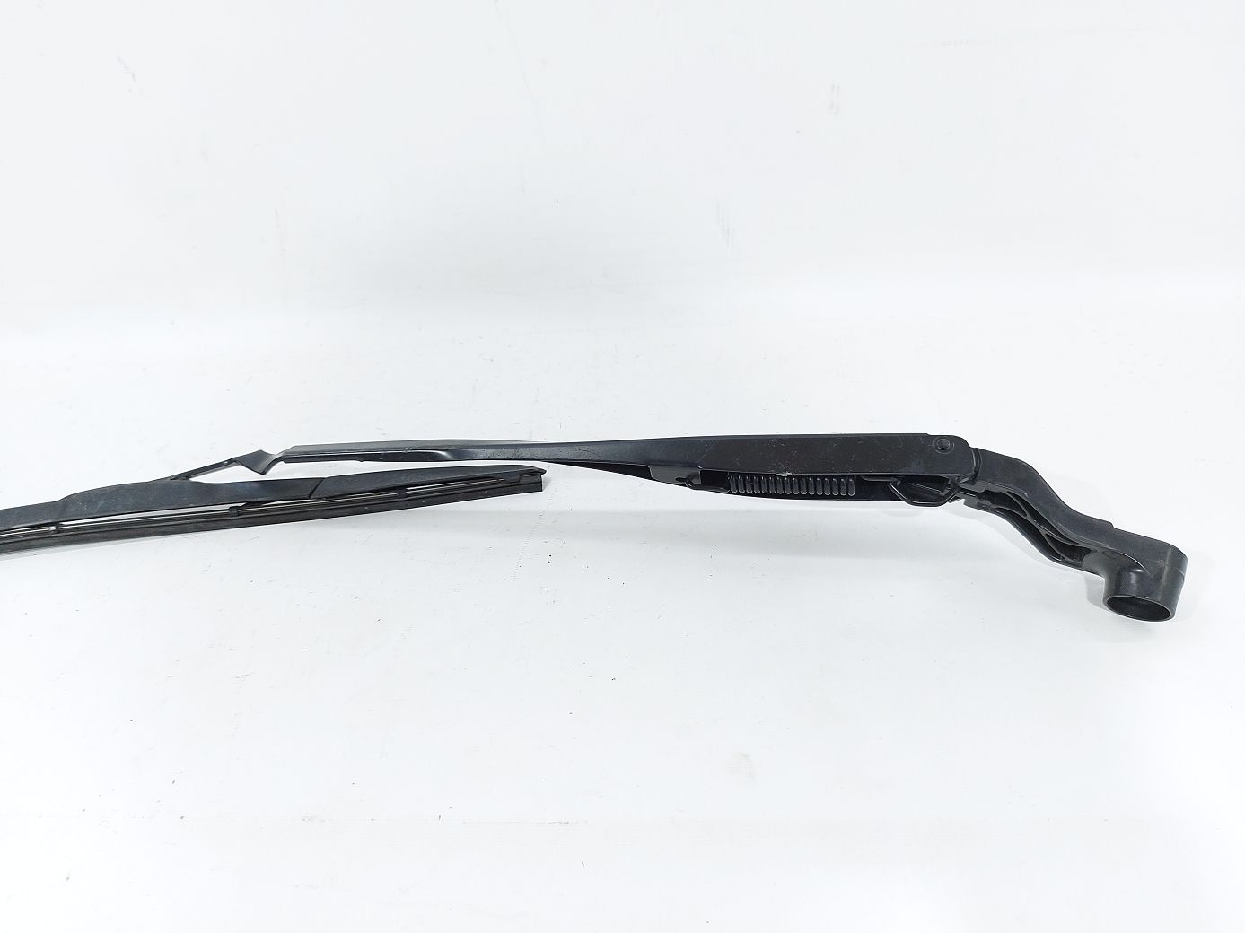 Ats Рычаг стеклоочистителя правый Cadillac ATS 2013-2019 22905712 Cadillac ATS 9