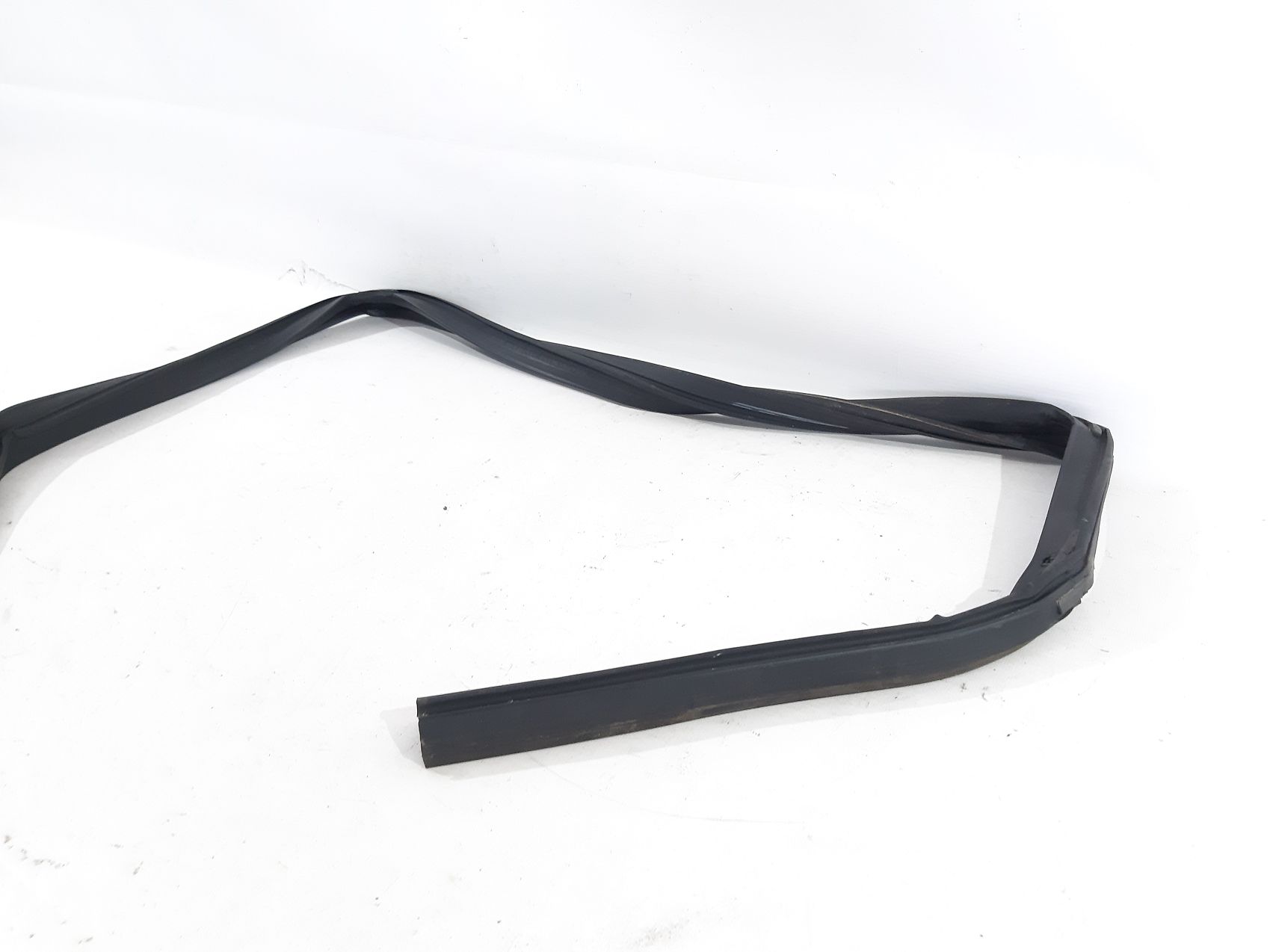 Journey Направляющая резинка стекла двери задней правой Dodge Journey 2009-2020 5076872AD Dodge Journey 8