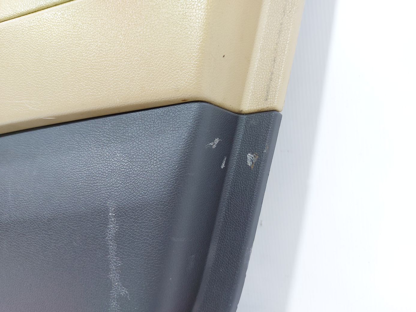 Sonata Карта двери передней правой (беж. с кож. подлокотником) Hyundai Sonata 2011-2014 823023Q040YDA Hyundai Sonata 4