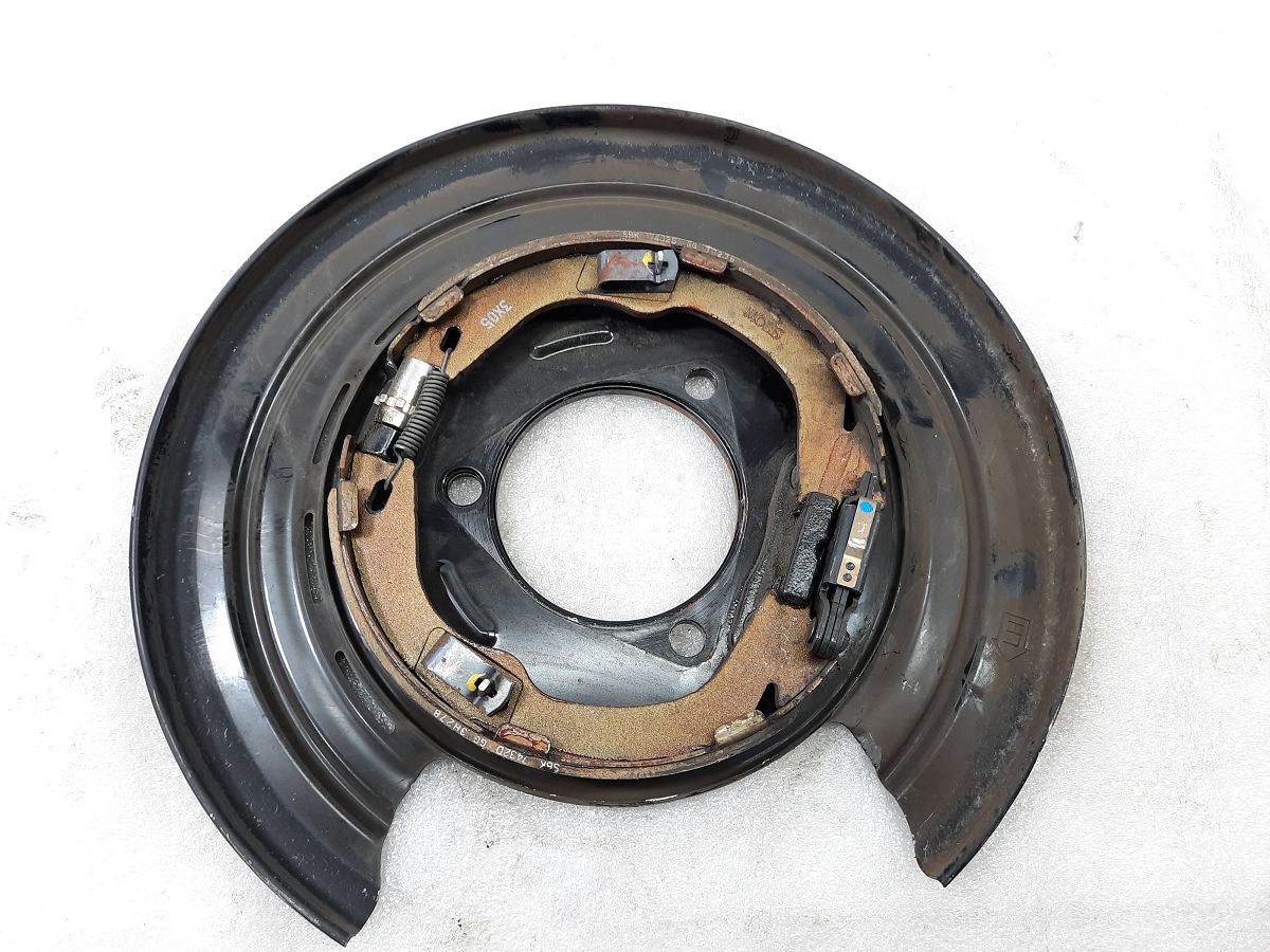 Ats Пильовик гальмівного диска заднього лівого Cadillac ATS 2013-2016 23316746 Cadillac ATS 4