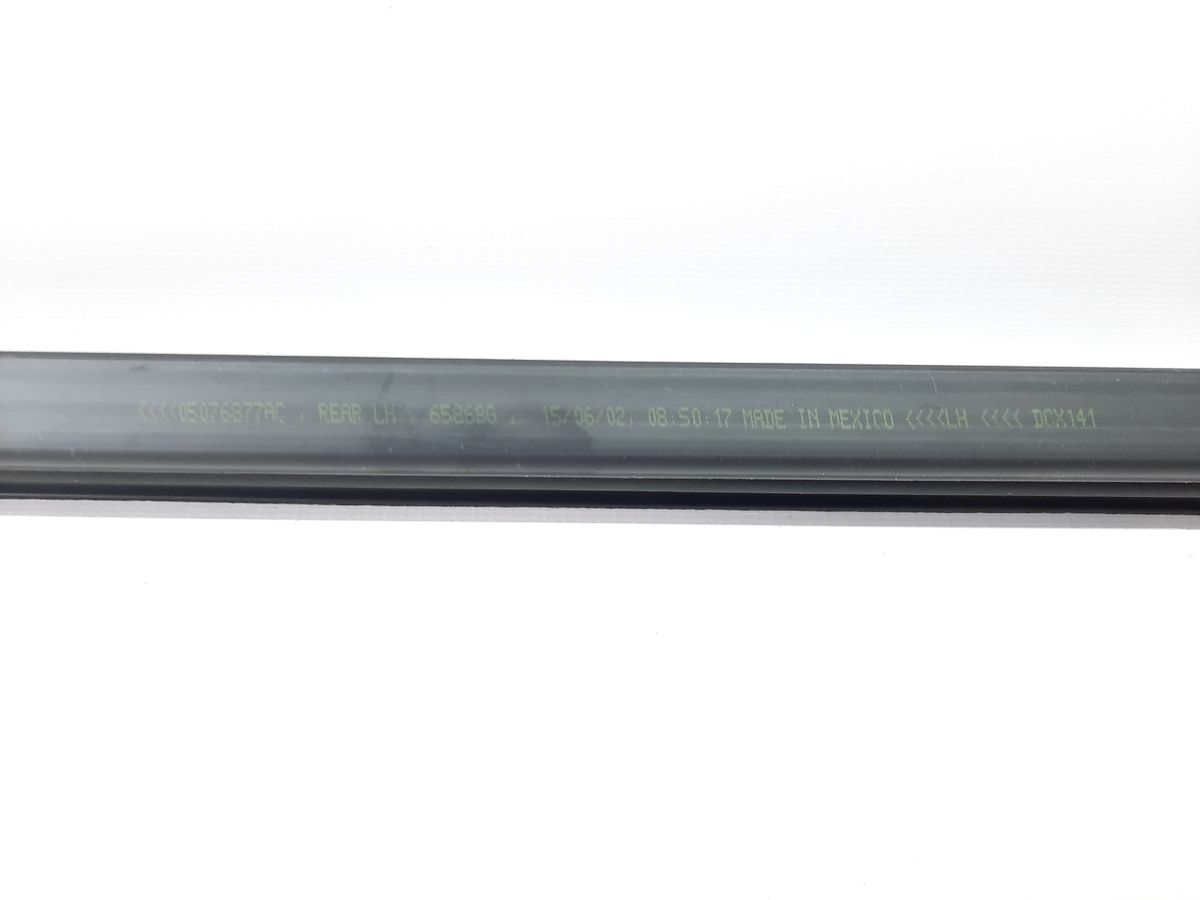 Journey Уплотнитель стекла внутренний двери задней левой Dodge Journey 2009-2020 5076877AC Dodge Journey 14