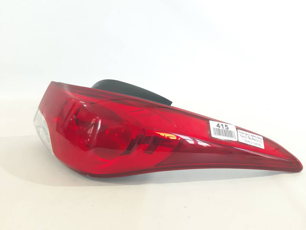Elantra Фонарь задний правый KOREAN (скол) Hyundai Elantra 2011-2013 924023X050 Hyundai Elantra 2