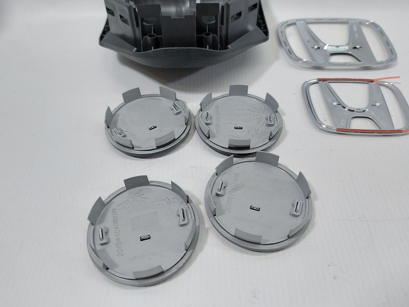 Эмблемы кузова и логотипы Комплект емблем HONDA MN-V 6