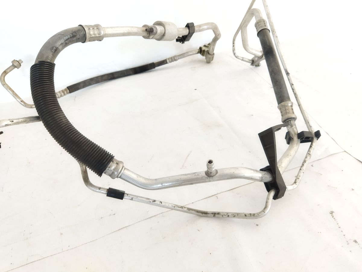 Hhr Трубки компрессора кондиционера Chevrolet HHR 2007-2011 15877652 Chevrolet HHR 3