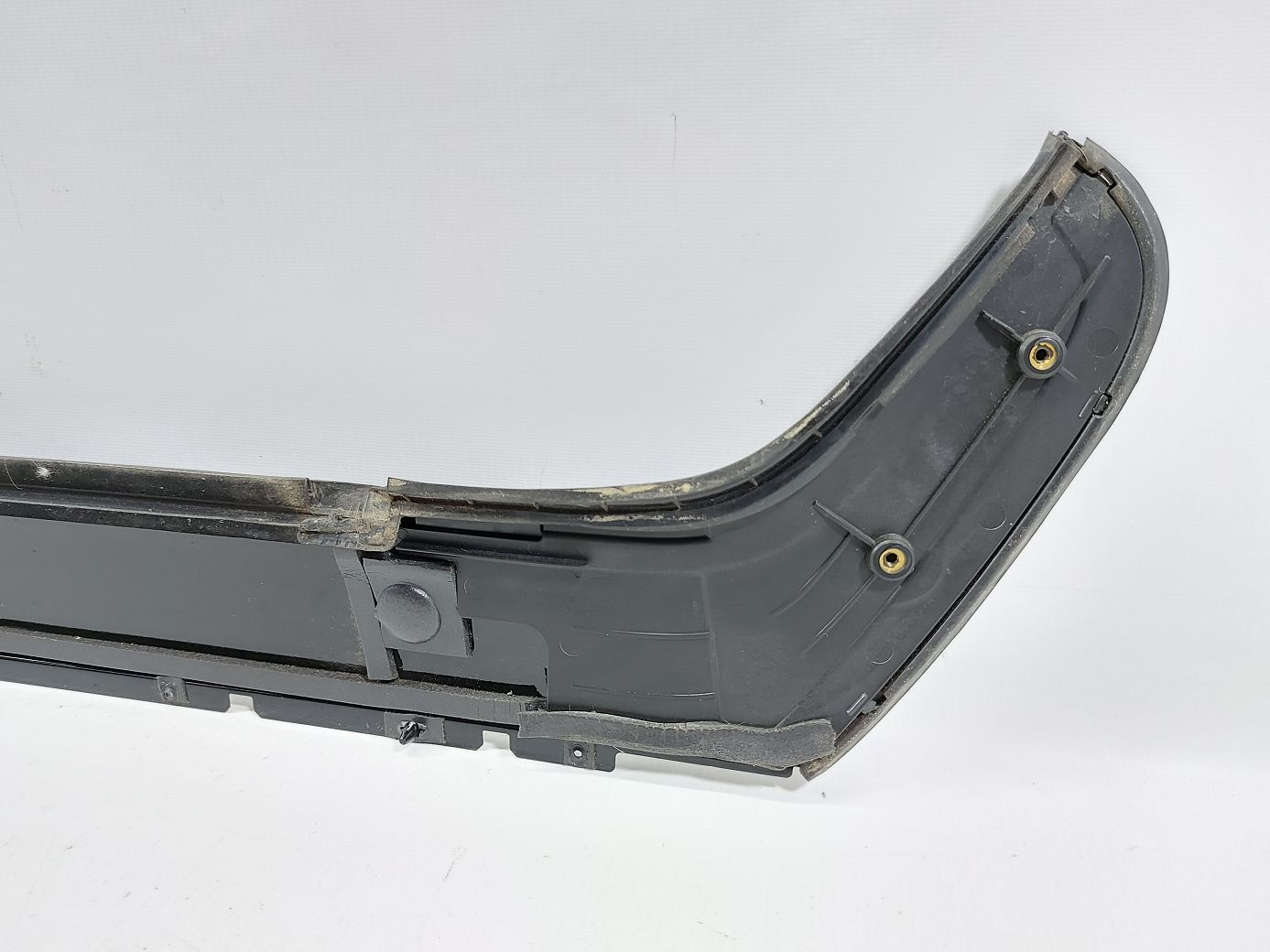 Volt Молдинг двері задньої правої нижній (глянець) Chevrolet Volt 2011-2015 22959678 Chevrolet Volt 5