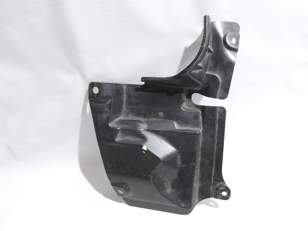 3 Пильовик двигуна бічний лівий Mazda 3 2014-2018 BJS756342 Mazda 3 7