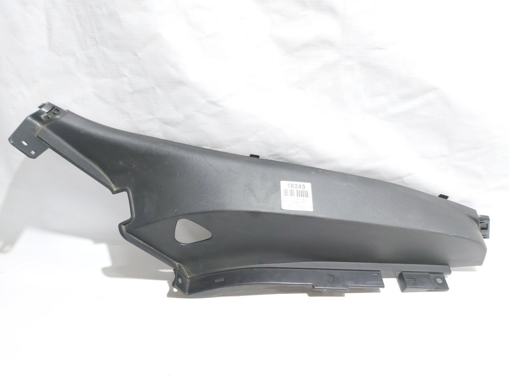 Elantra. Бічна частина складання сидіння заднього ряду права Hyundai Elantra 2017-2020 85895F3000TRY Hyundai Elantra