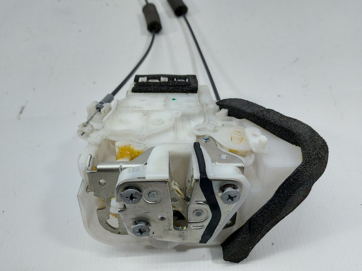 Forester. Замок двери задней правой Subaru Forester 2009-2013 61035SC200 Subaru Forester