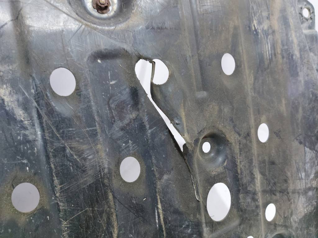 Scion iq Захист паливного бака Toyota Scion IQ 2012-2015 7760674011 Toyota Scion IQ 6