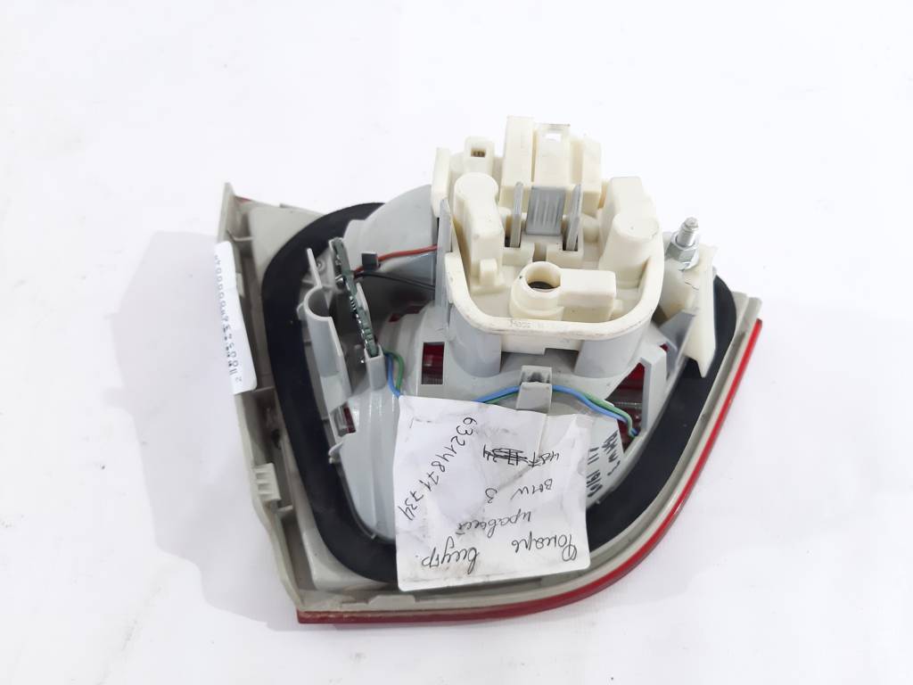 3 series Ліхтар кришки багажника правий BMW 3 2009-2011 63217289428 BMW 3 9 3 series Ліхтар кришки багажника правий BMW 3 2009-2011 63217289428 BMW 3 9