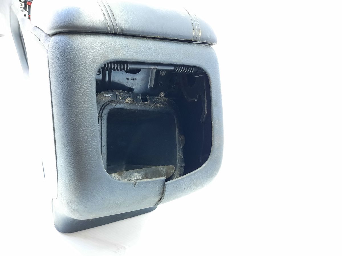 200 limited Центральна консоль Chrysler 200 Limited 2015-2017 5UQ80DX9AB Chrysler 200 Limited 3