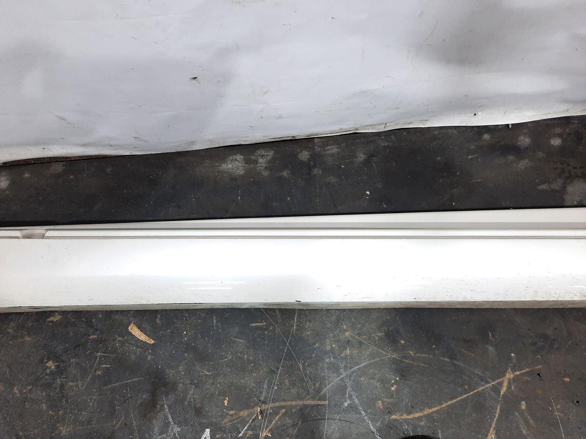 Ats Поріг правий (пластик) Cadillac ATS 2013-2016 22792736 Cadillac ATS 4