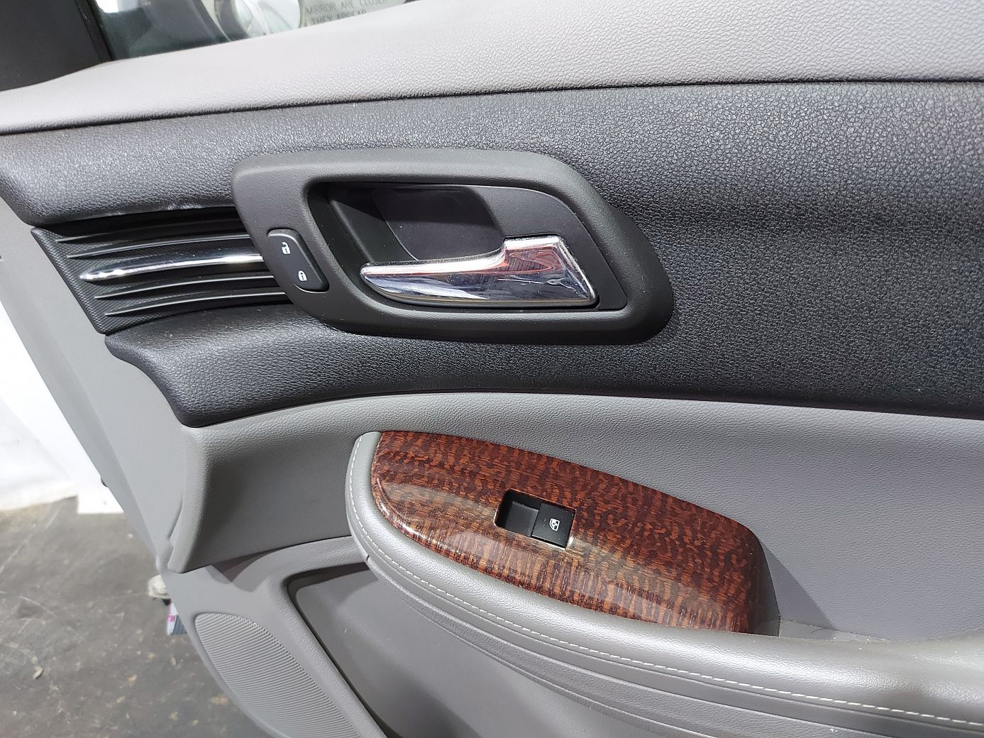 Malibu Двері передні права (з вм'ятиною) Chevrolet Malibu 2013-2015 22953625 Chevrolet Malibu 14