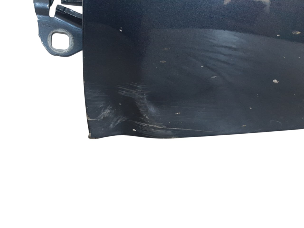 Model 3 Дверь задняя левая (дефект) Tesla Model 3 2021-2023 1081441E0C Tesla Model 3 2