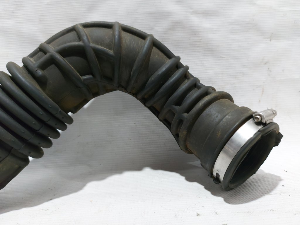 Avenger Патрубок повітряного фільтра (гофра) Dodge Avenger 2008-2014 4891635AC Dodge Avenger 3