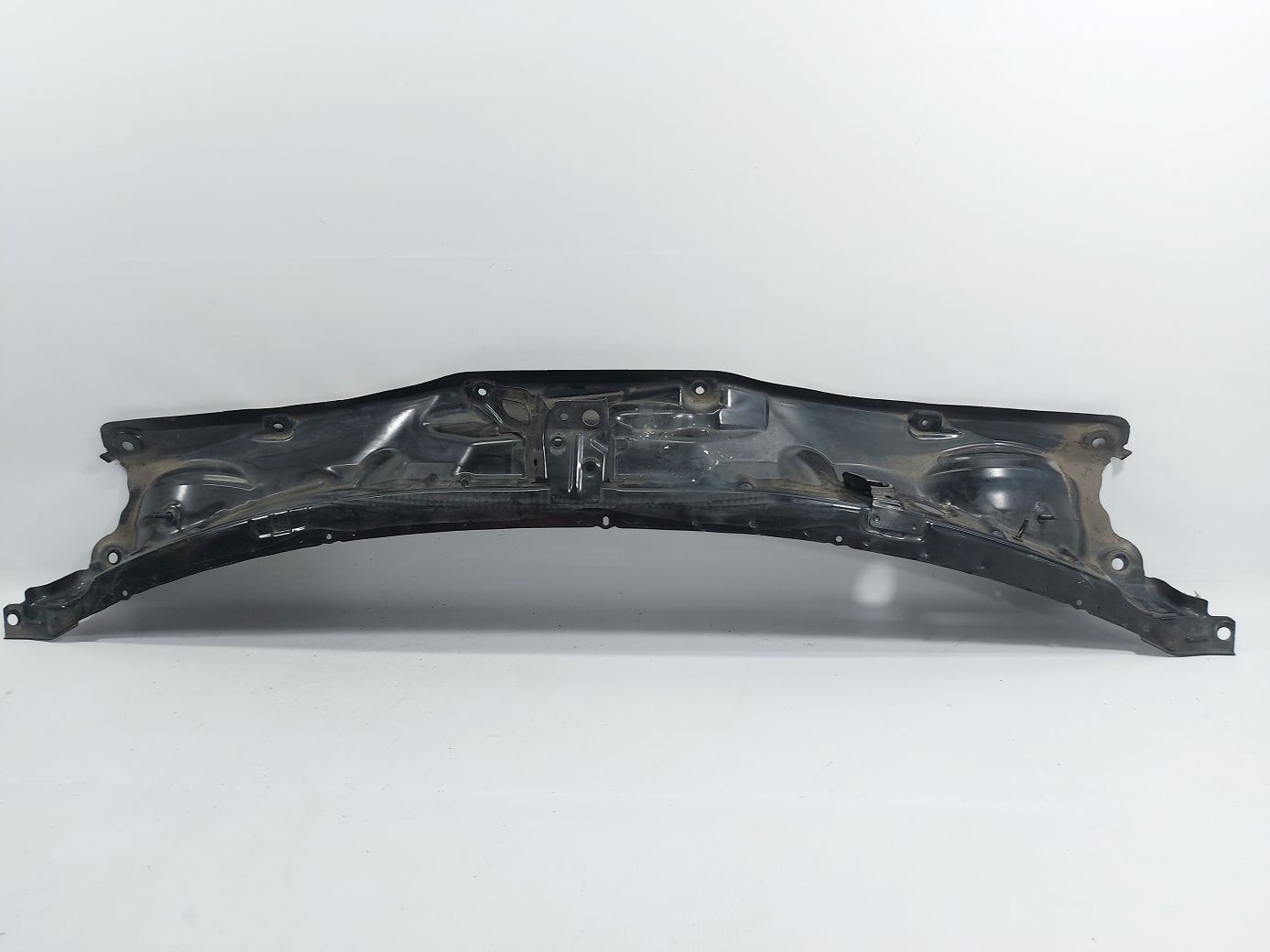 Ats. Накладка под лобовое стекло (наружная) Cadillac ATS 2012-2019 23332839 Cadillac ATS