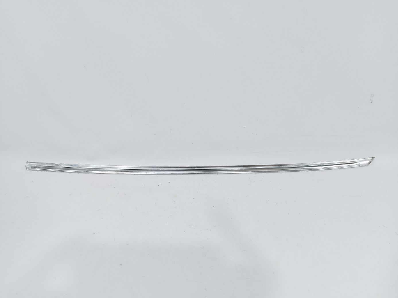 Impala Молдинг двери задней левой наружний верхний Chevrolet Impala 2014-2020 22909602 Chevrolet Impala 5