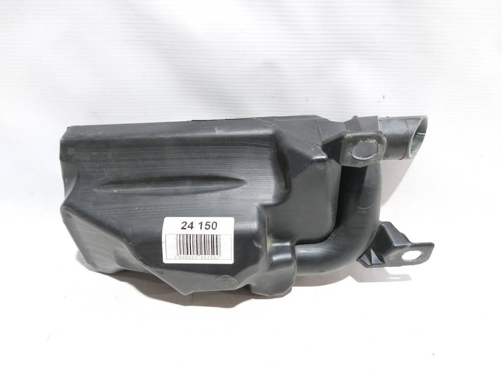 3 Резонатор повітрозабірника Mazda 3 2014-2018 PEAR13195 Mazda 3 5