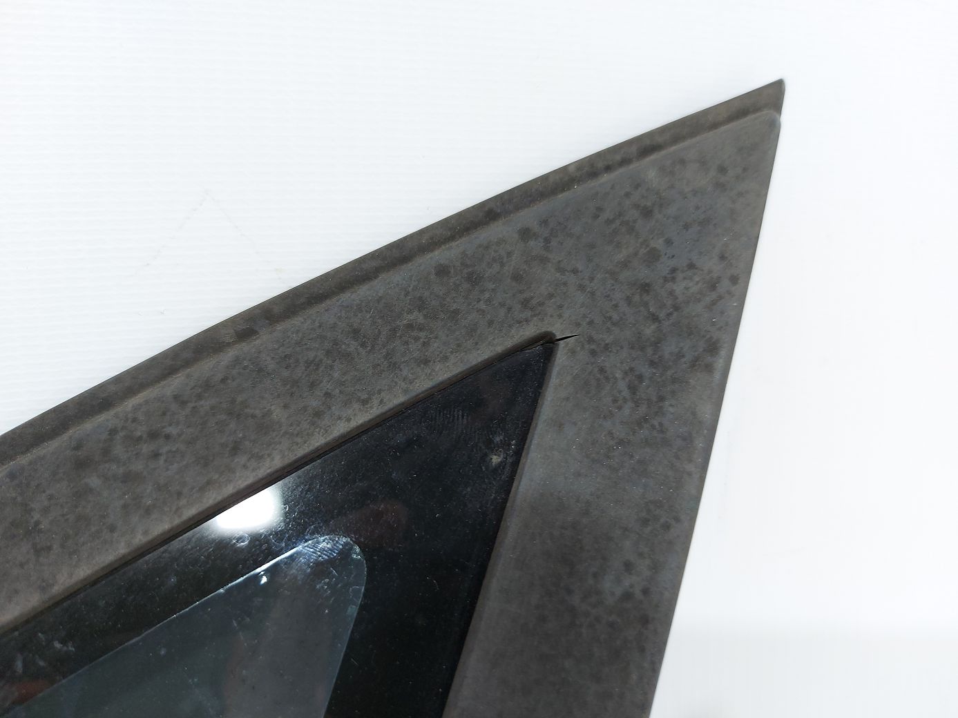 Fiesta sedan Заднє праворуч Ford Fiesta sedan 2011-2019 AE835429750AD Ford Fiesta sedan 3