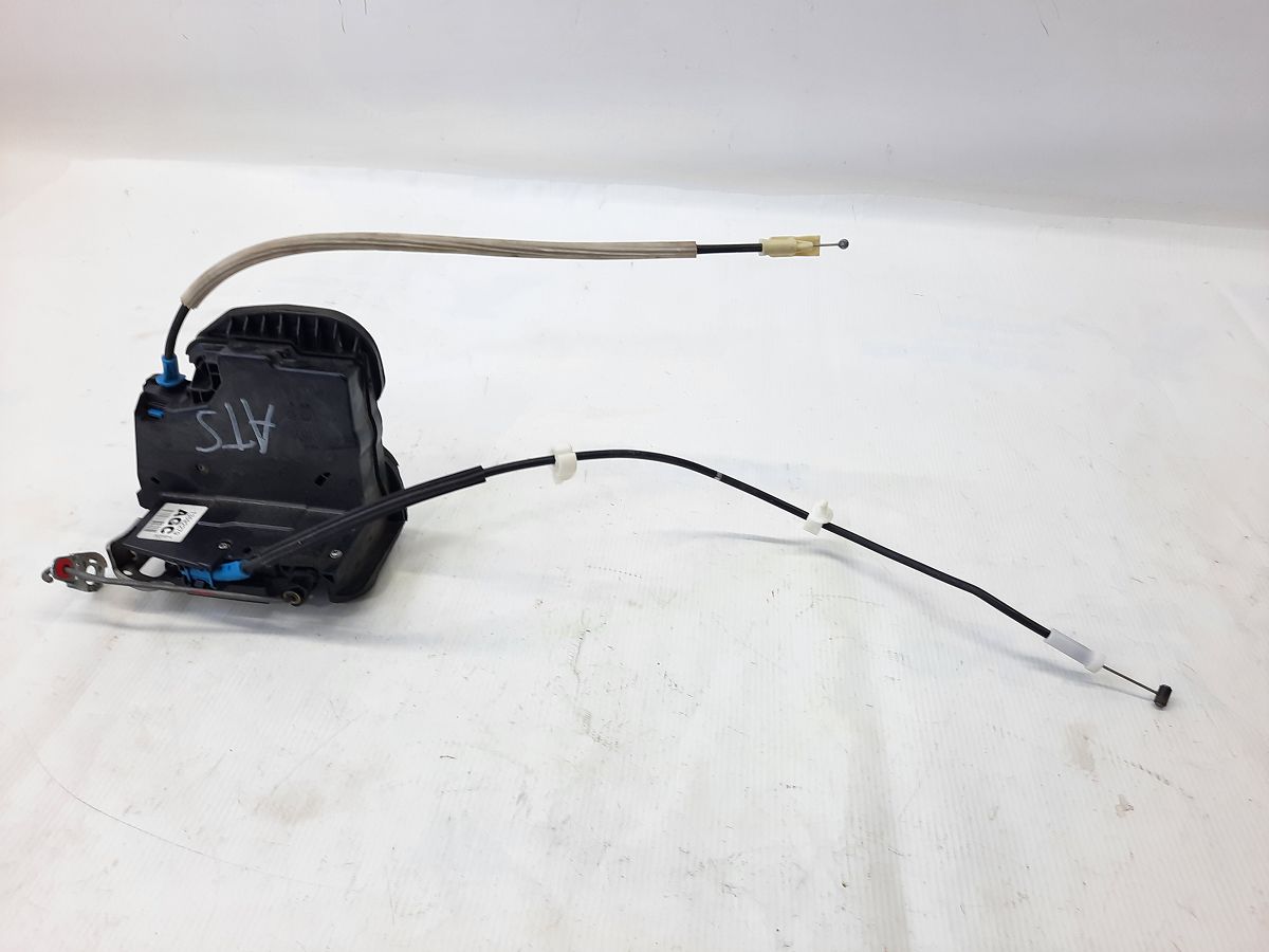 Ats. Замок двері передньої лівої Cadillac ATS 2015-2019 13598359 Cadillac ATS