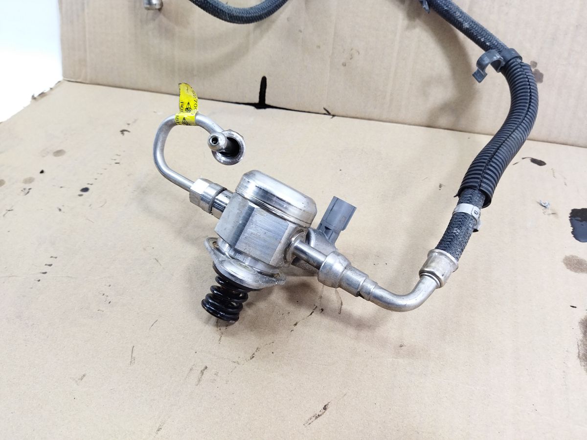 Regal Паливний насос високого тиску Buick Regal 2014-2017 12658481 Buick Regal 3