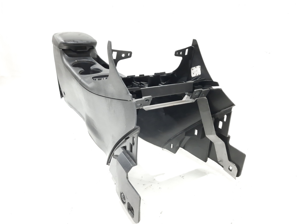 Sentra Консоль центральна Nissan Sentra 2013-2016 969163SG1A Nissan Sentra 5