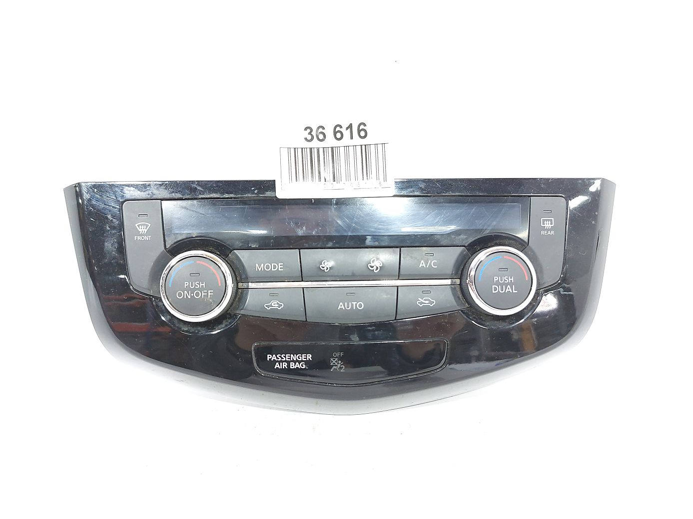 Rogue. Панель управления климатом Nissan Rogue 2014-2016 275004BA0A Nissan Rogue
