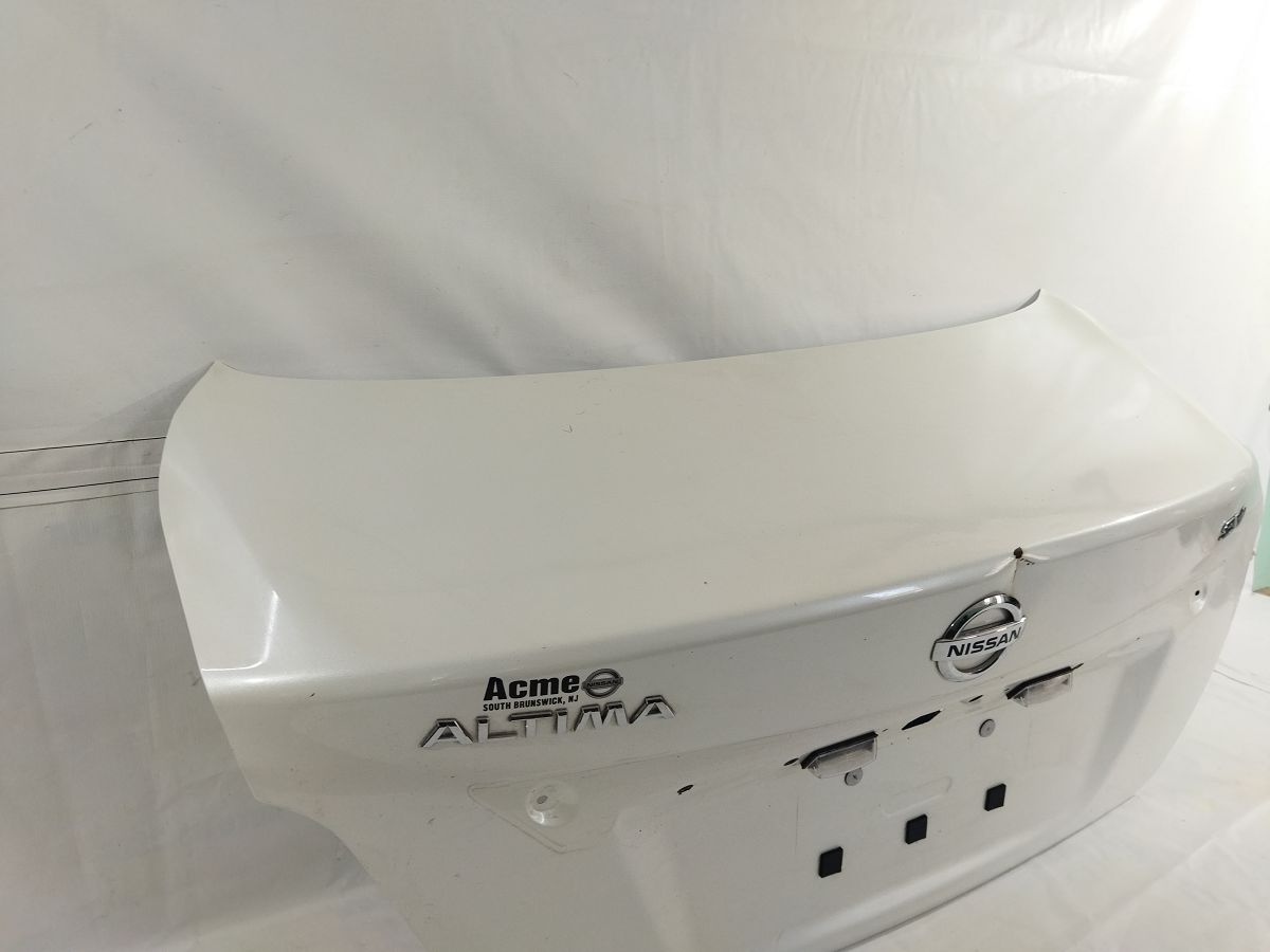 Altima Кришка багажника (вм'ятина) Nissan Altima 2013-2015 843003TA0A Nissan Altima 15