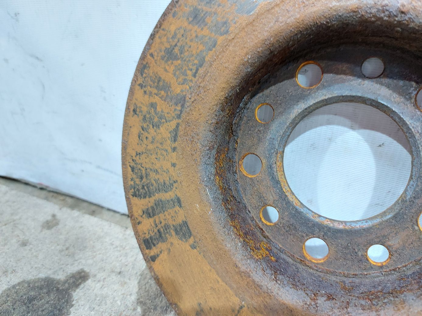 Dart Диск гальмівний задній лівий/правий Dodge Dart 2013-2019 68082121AB Dodge Dart 26