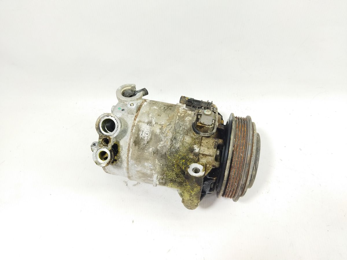 Regal Компресор кондиціонера Buick Regal 2014-2017 84441491 Buick Regal 4