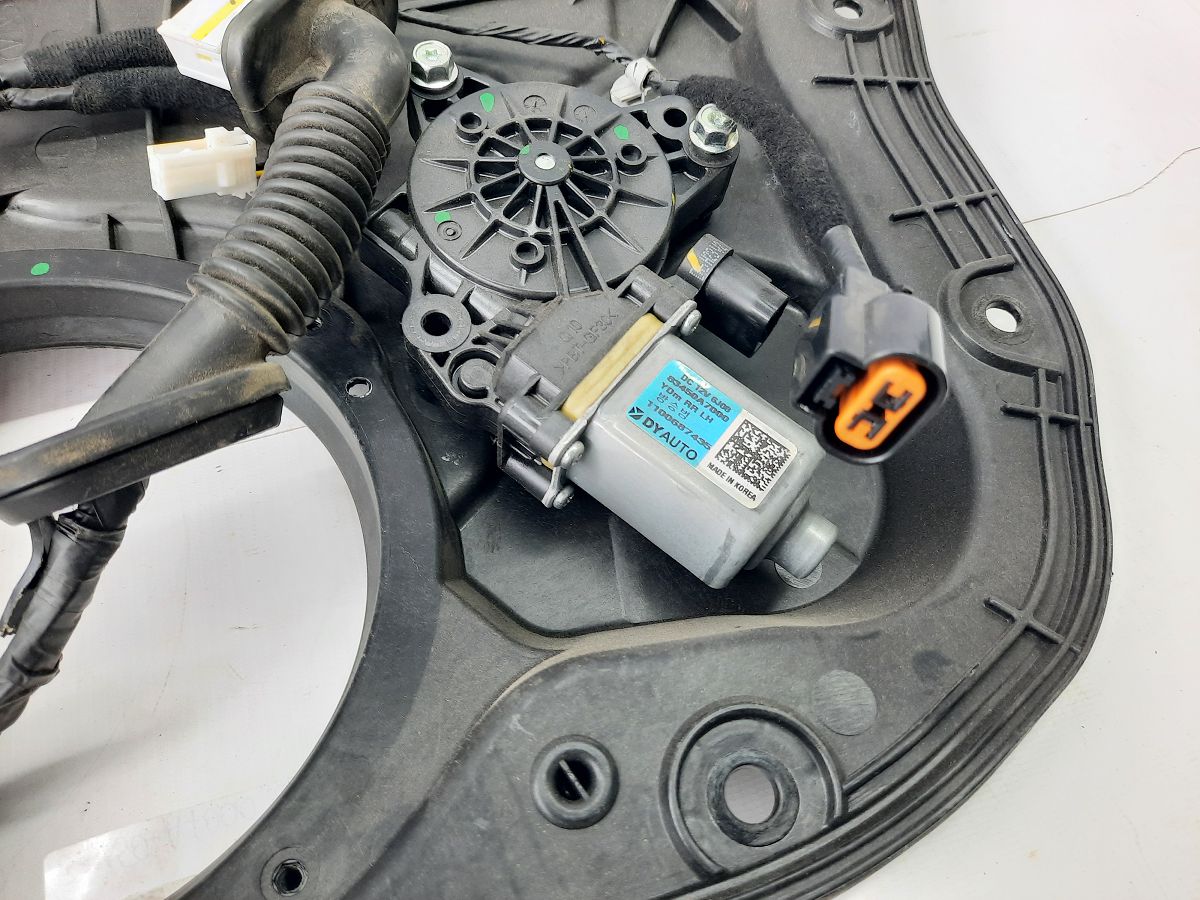 Forte Моторчик склопідйомника двері задньої лівої Kia Forte 2014-2018 83450A7000 Kia Forte 5