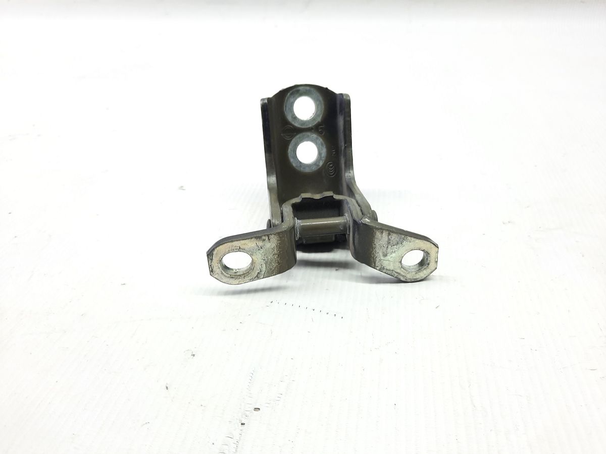 Altima Петля передней двери левой/правой верхняя/нижняя Nissan Altima 2007-2020 804015AA0B Nissan Altima 6