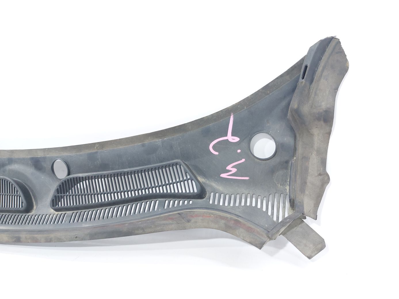 Fiesta sedan Повітропровід під лобове скло Ford Fiesta sedan 2011-2019 AE8Z54018A16A Ford Fiesta sedan 2