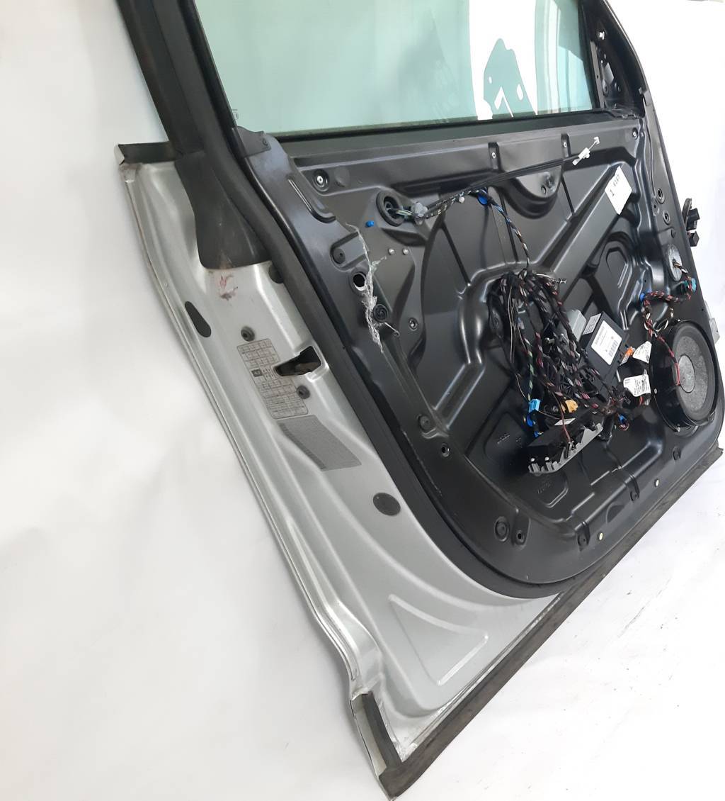 Cayenne Двері передні ліві голі Porsche Cayenne 2003-2010 95553101106GRV Porsche Cayenne 6