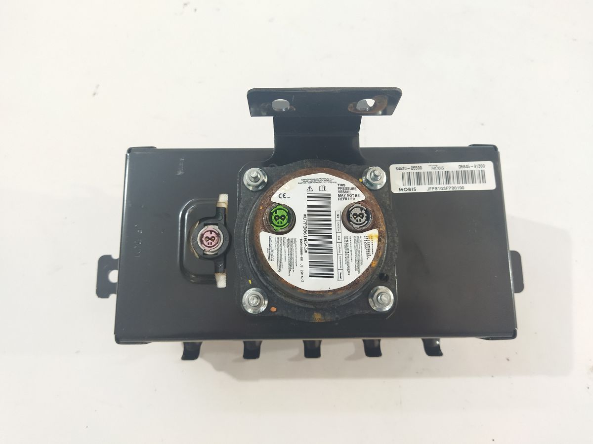 Optima Подушка безопасности правая Kia Optima 2016-2020 84530D5500 Kia Optima 5