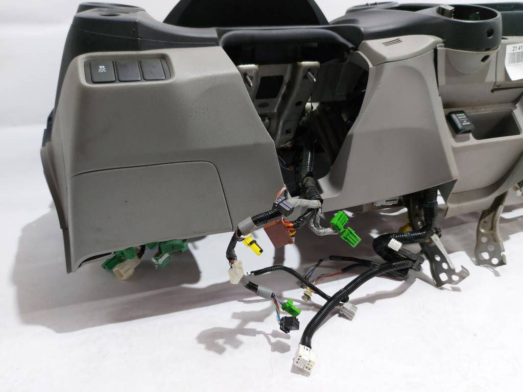 Insight Торпеда Honda Insight 2010 77103TM8A00ZA Honda Insight 33