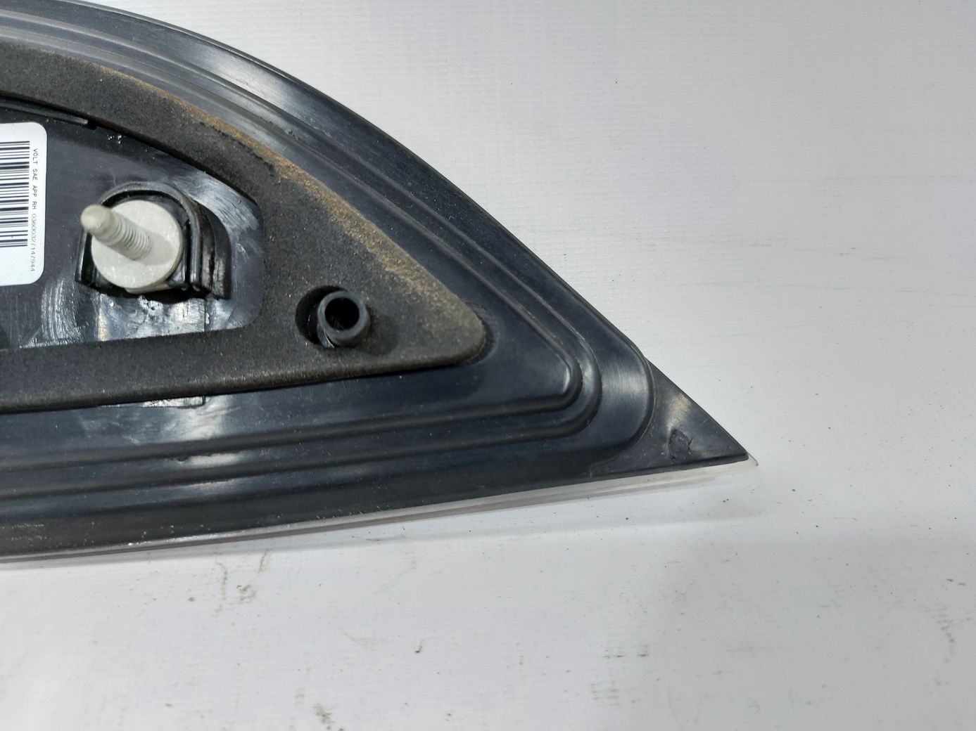 Volt Ліхтар кришки багажника правий Chevrolet Volt 2011-2015 23170360 Chevrolet Volt 7 Volt Ліхтар кришки багажника правий Chevrolet Volt 2011-2015 23170360 Chevrolet Volt 7
