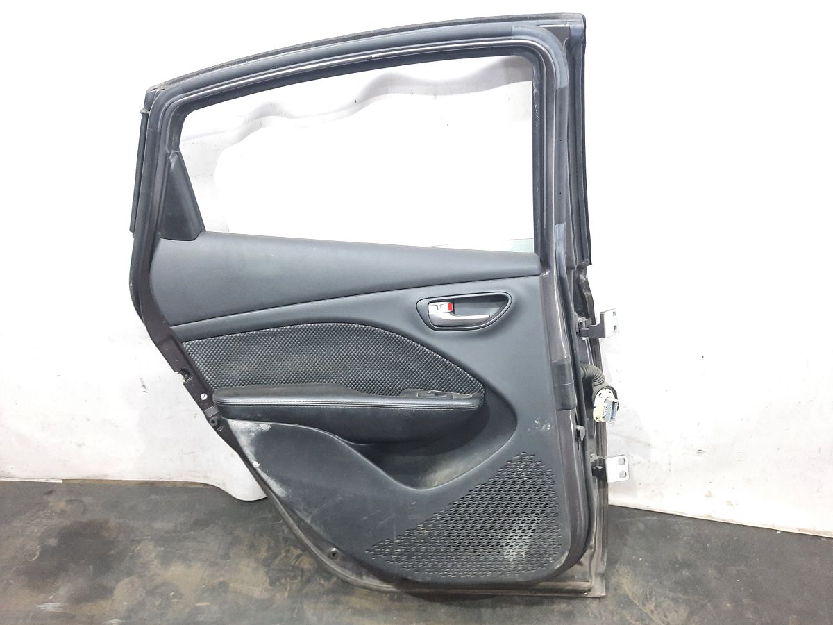 Dart. Дверь задняя левая (серая) Dodge Dart 2013-2019 68158727AD Dodge Dart