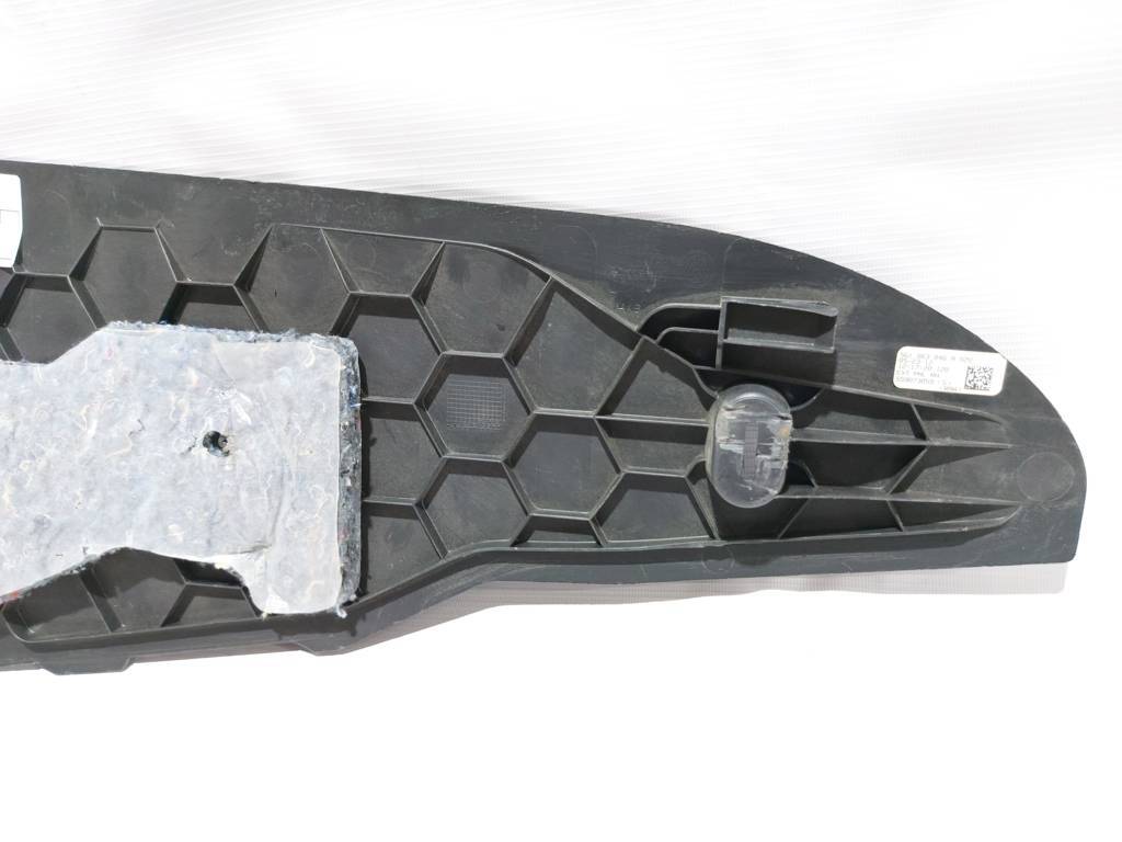 Passat s Обшивка консоли центральной правая Volkswagen Passat S 2012-2019 561863046A82V Volkswagen Passat S 6