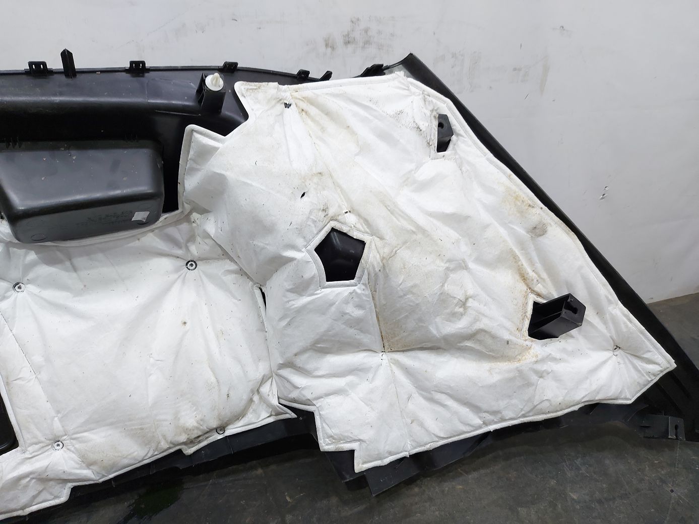 Equinox Обшивка багажного відділення права нижня Chevrolet Equinox 2010-2017 22788290 Chevrolet Equinox 7