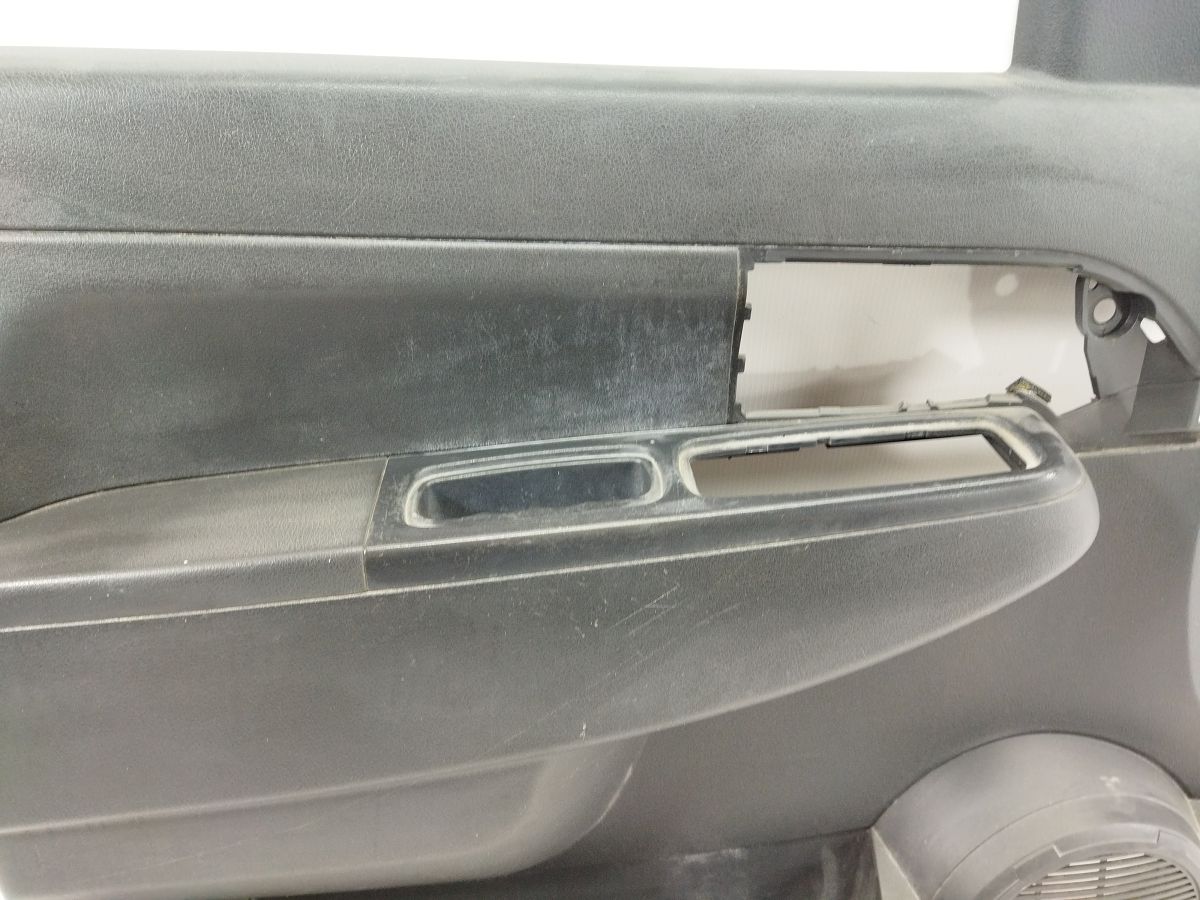 Liberty Карта двери передней левой Jeep Liberty 2008-2012 1BM931DVAF Jeep Liberty 5