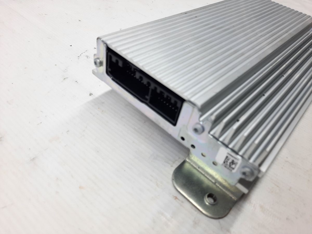 Grand caravan Аудиоусилитель Dodge Grand Caravan 2008-2020 5107086AI Dodge Grand Caravan 4