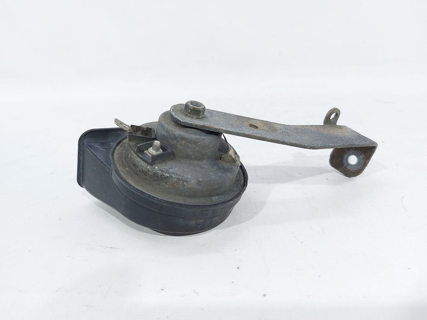 Charger Звуковий сигнал високий тон Dodge Charger 2011-2015 56046501AF Dodge Charger 2 Charger Звуковий сигнал високий тон Dodge Charger 2011-2015 56046501AF Dodge Charger 2