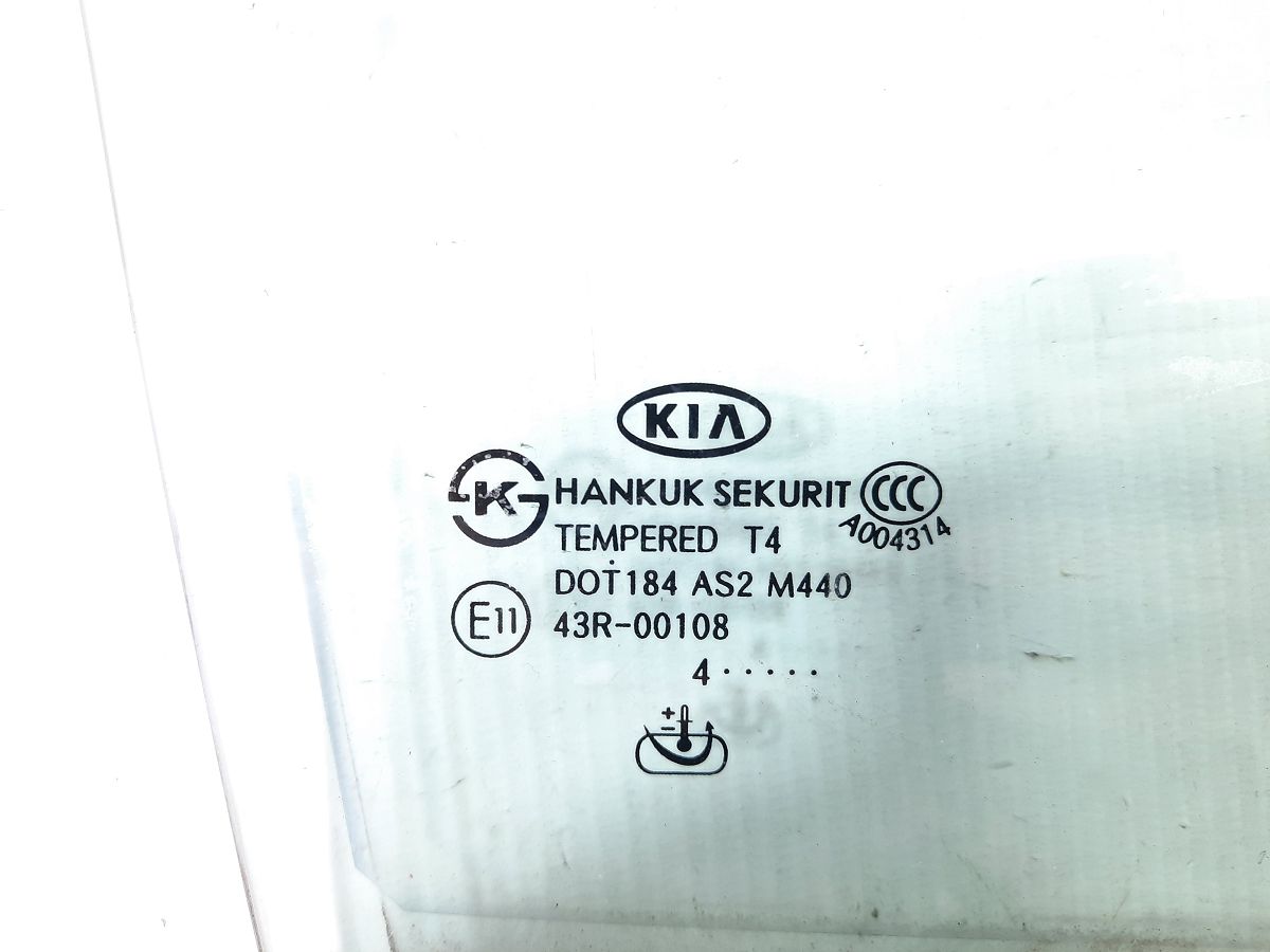 Cadenza Скло дверей задньої правої Kia CADENZA 2014-2016 834203R010 Kia CADENZA 2