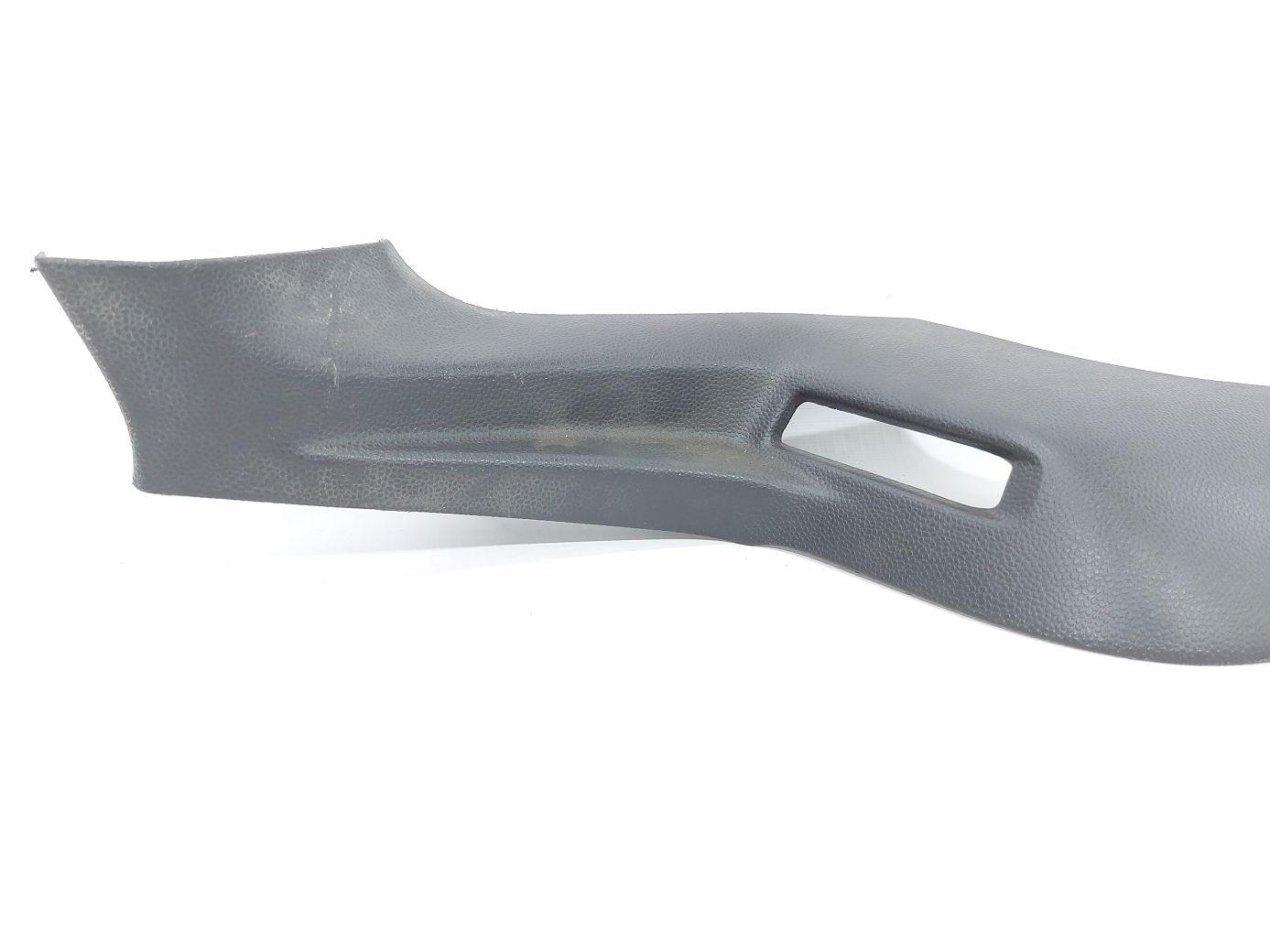 Fiesta sedan Обшивка багажного отделения нижняя правая Ford Fiesta sedan 2011-2019 BE8Z5446808AB Ford Fiesta sedan 2