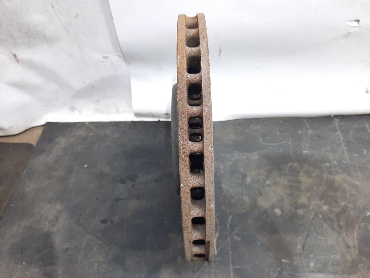 Dart Диск гальмівний передній лівий/правий Dodge Dart 2013-2019 68257206AA Dodge Dart 3