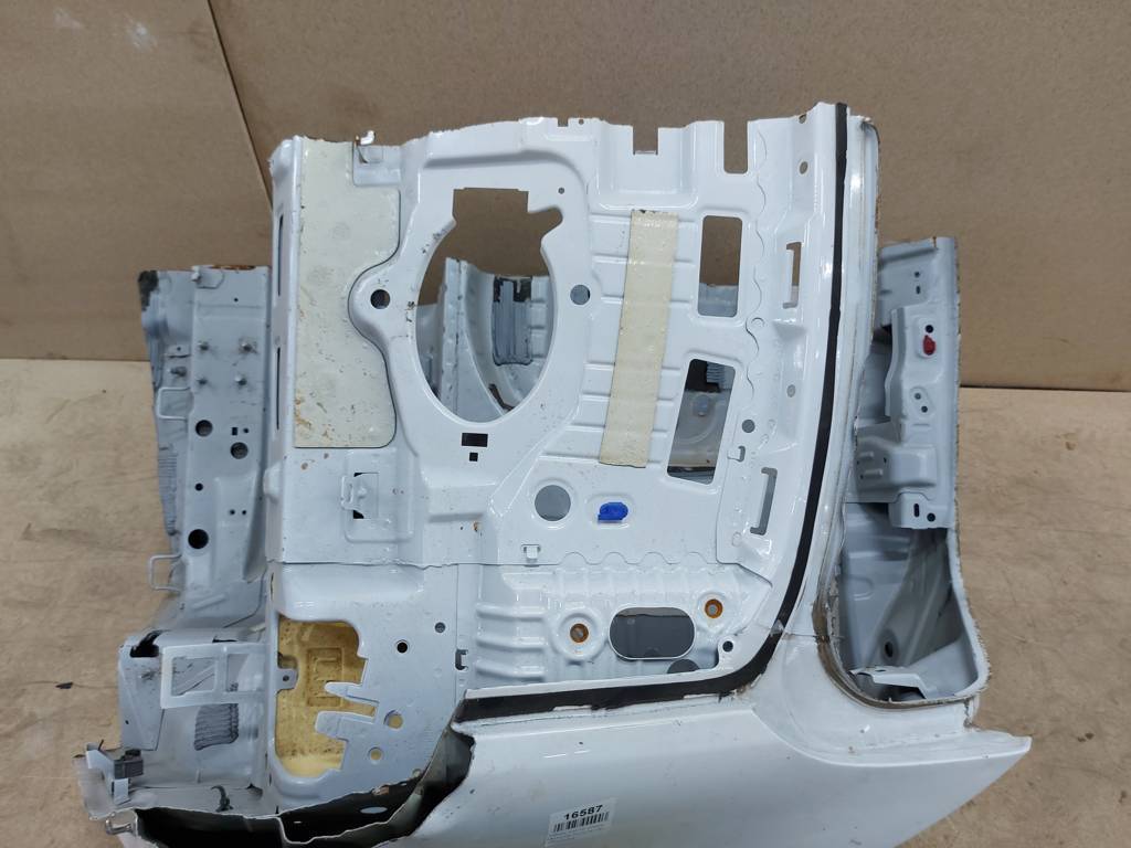 Cruze Чверть задня ліва Chevrolet Cruze 2016-2019 42713945 Chevrolet Cruze 3