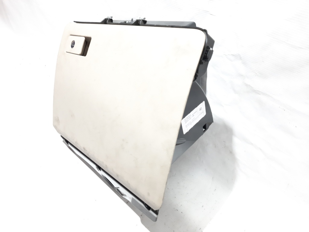 Passat cc Бардачок Volkswagen Passat CC 2006-2017 3C1857101L1QB Volkswagen Passat CC 3