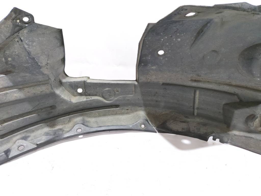 Insight Подкрылок передний левый Honda Insight 2010 74151-TM8-305 Honda Insight 5
