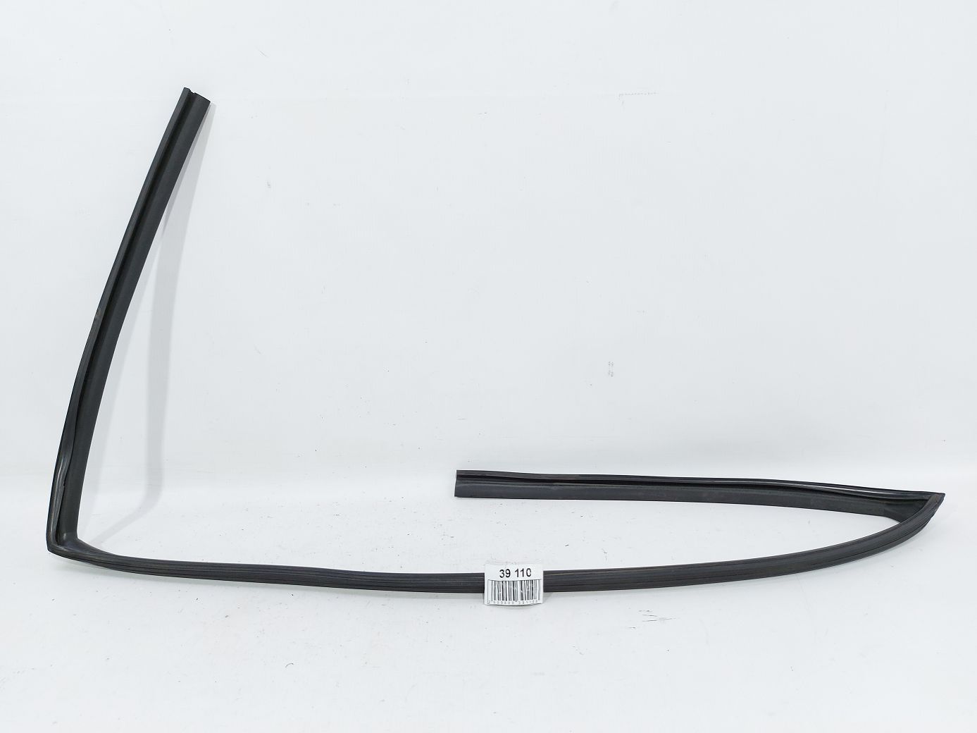 Forte. Ущільнювач скла двері передньої правої внутрішній Kia Forte 2014-2018 82540A7000 Kia Forte